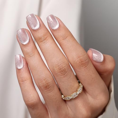 SHANGMENG Press on Nails, Square Short Nude Pink Glitter Cat Eye Fake Nails - color: Lunar Arc